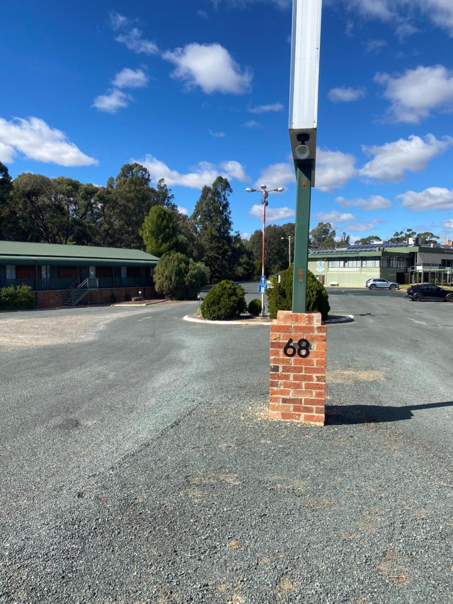 Deniliquin Country Club Motor Inn Exterior foto